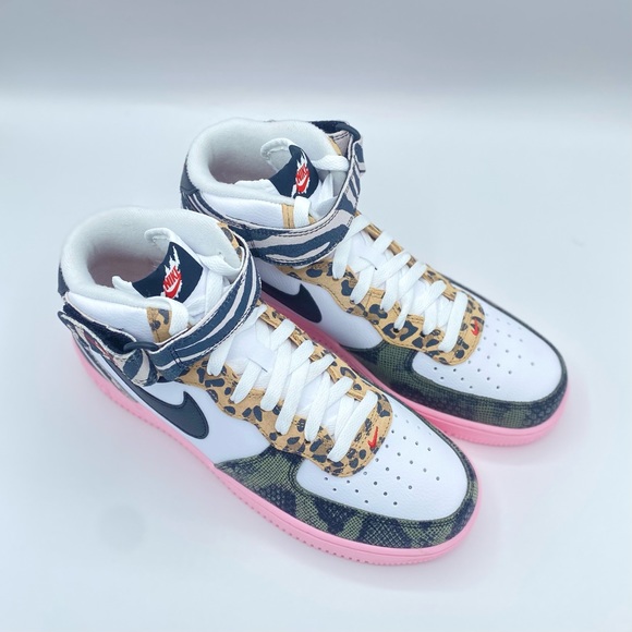 W Air Force 1 Mid “Tunnel Walk” - Picture 8 of 10